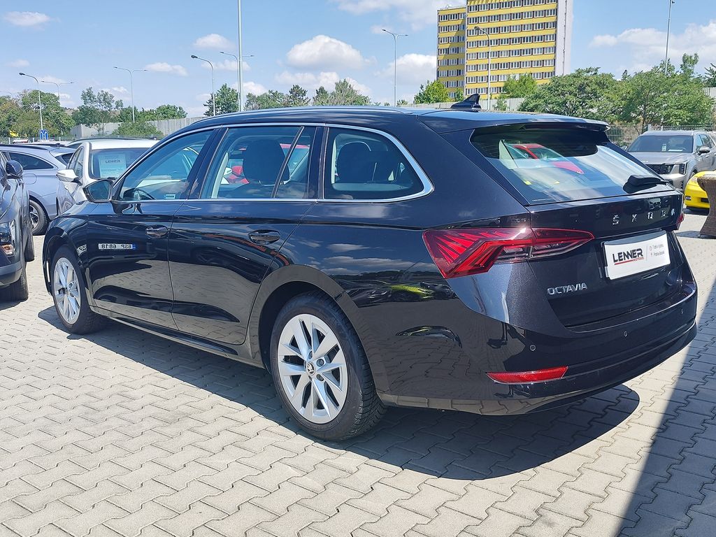 skoda-octavia-2-0-tdi-110kw-style - 6
