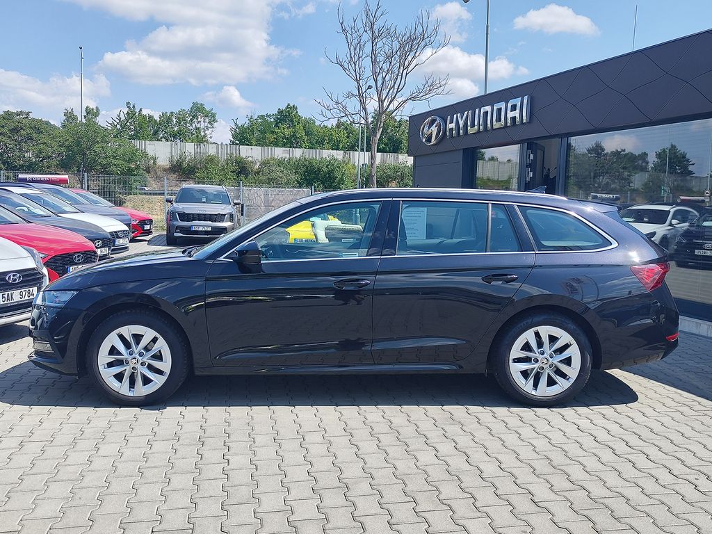 skoda-octavia-2-0-tdi-110kw-style - 7