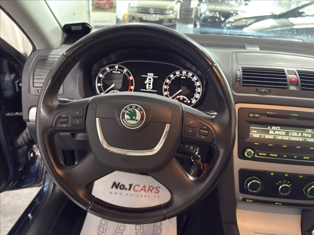 skoda-octavia-1-4-tsi-90kw-bez-koroze-stk - 7