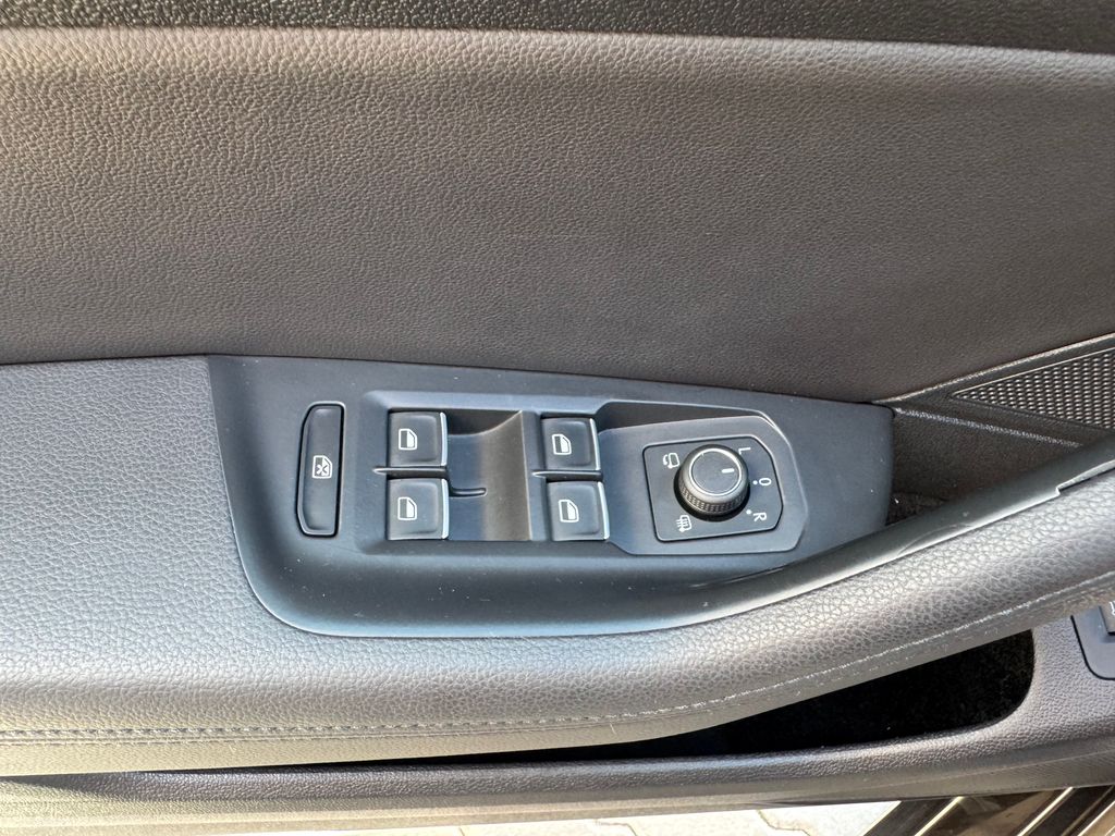 volkswagen-passat-variant-2-0-bi-tdi-dsg-highlin - 6