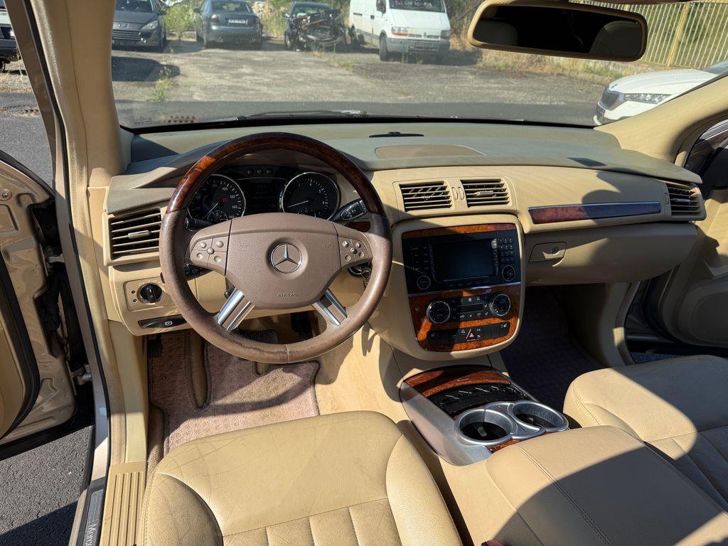 mercedes-benz-tridy-r-r-350-4-matic - 7