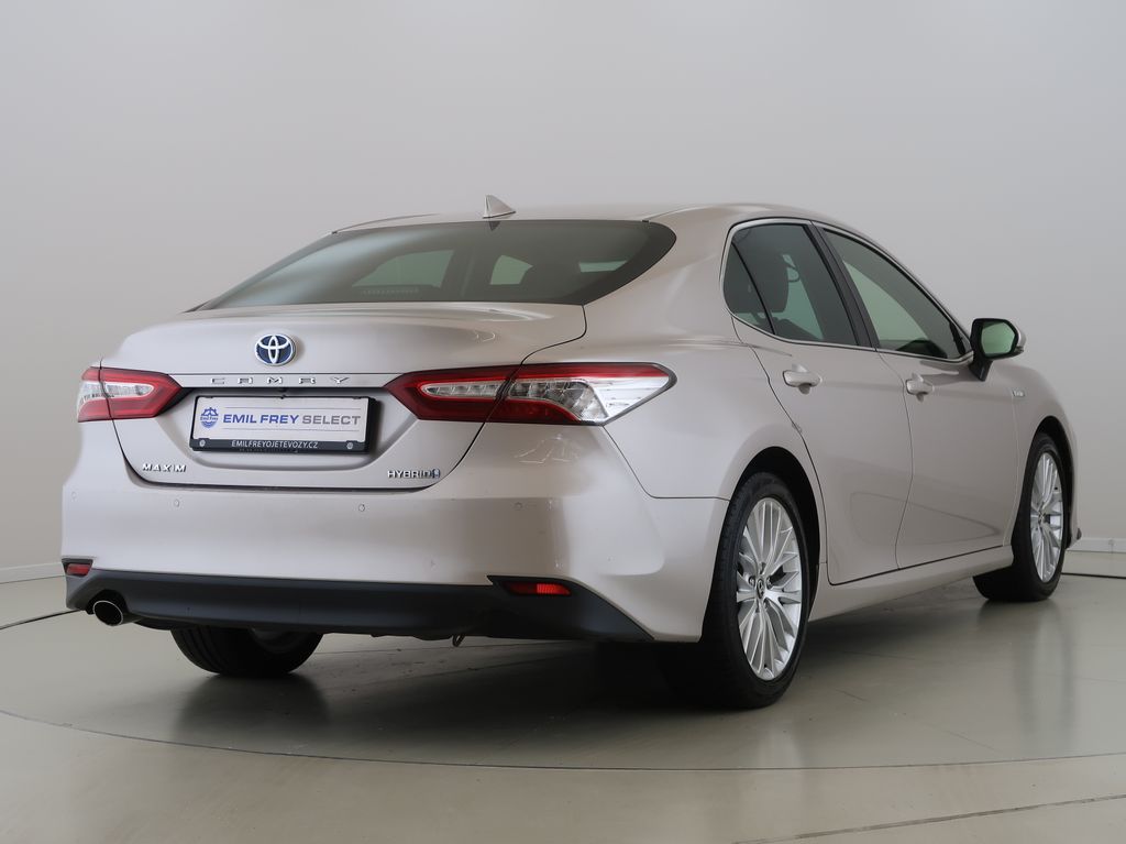 toyota-camry-2-5-hybrid-executive-131kw-cz-1maj - 4