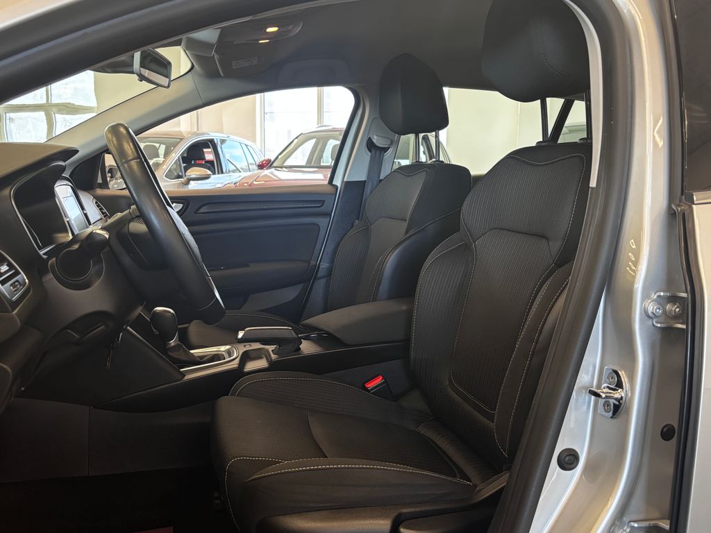 renault-megane-81kw-grandtour-navi - 8