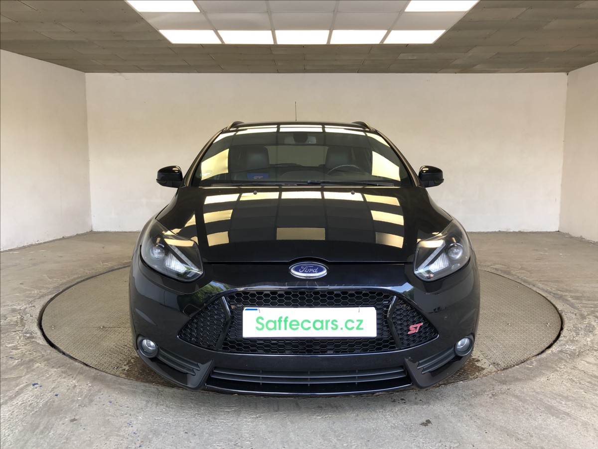 ford-focus-2-0-16v-st - 1