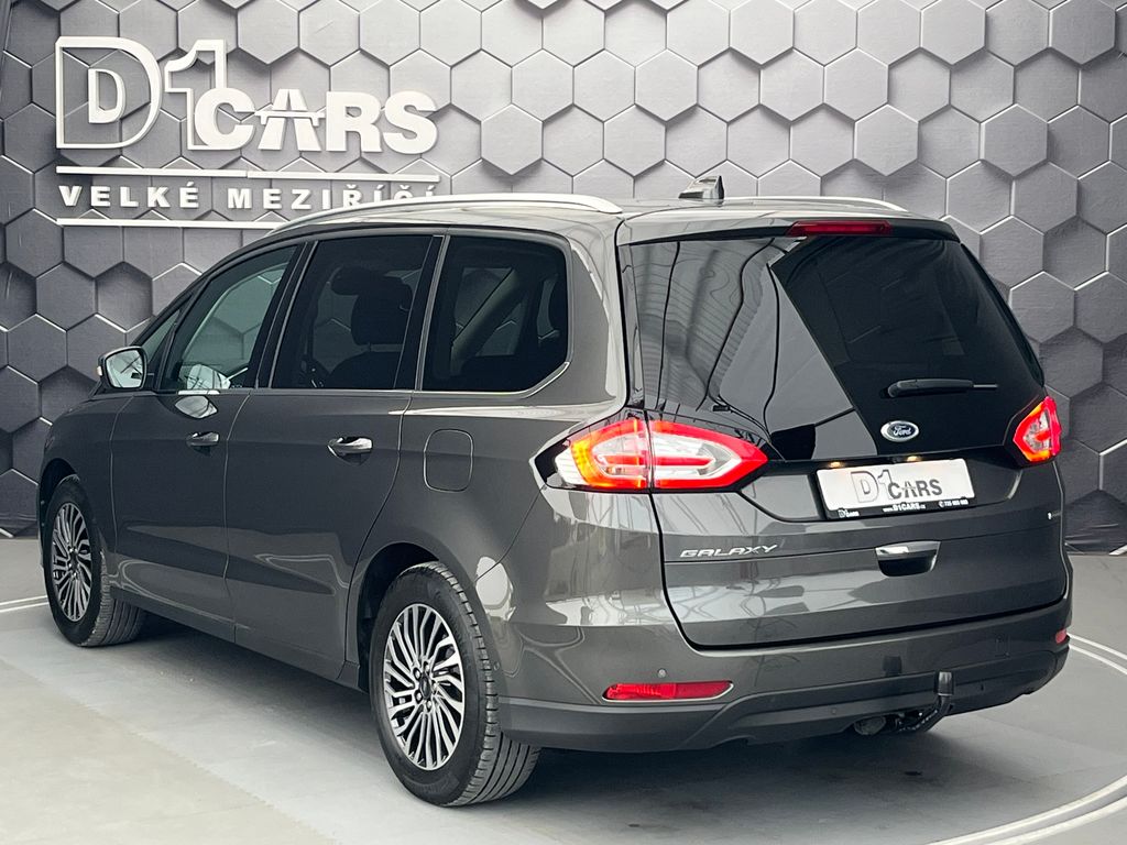 ford-galaxy-2-5-duratec-fhev-titanium - 1