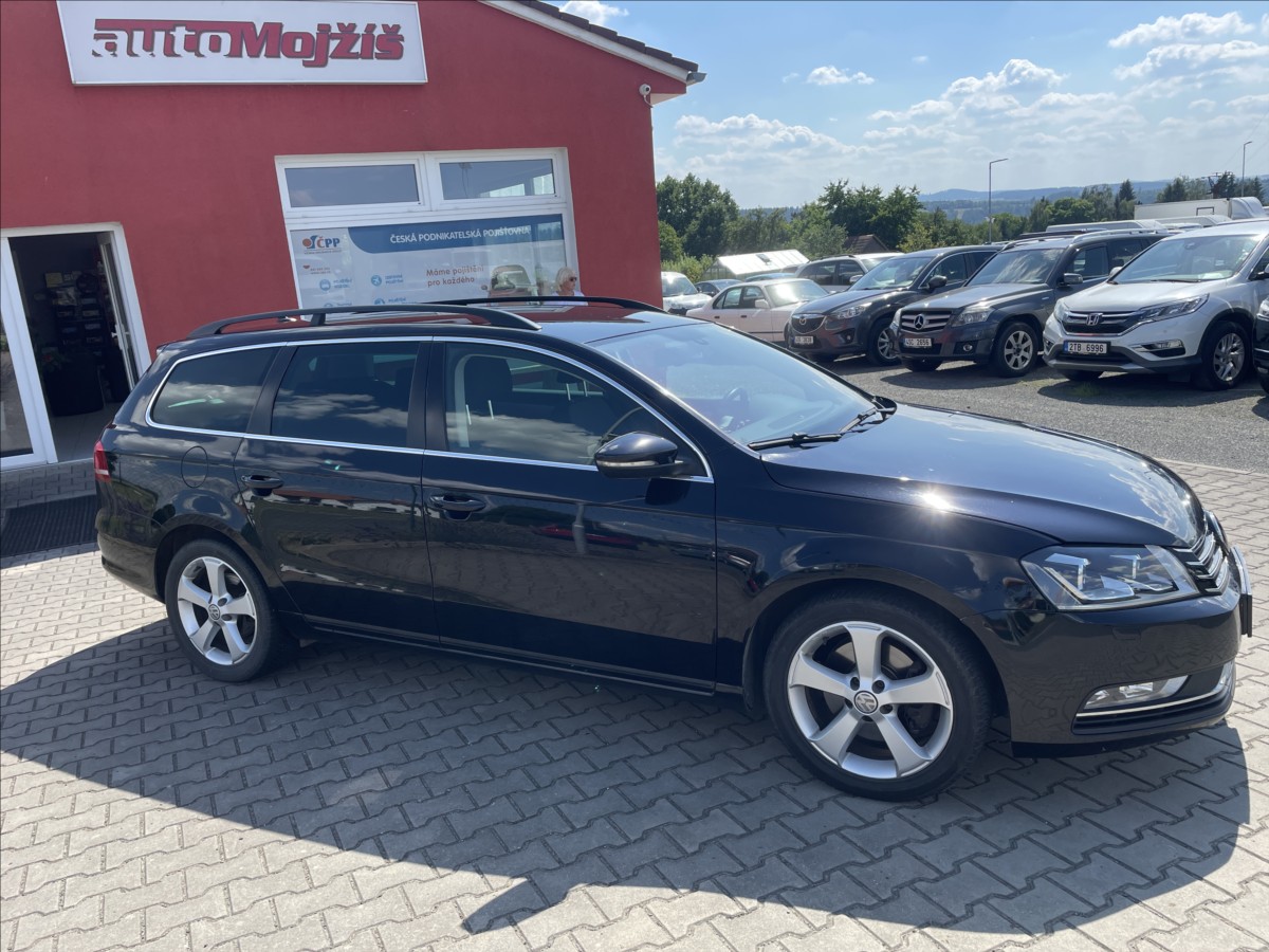 volkswagen-passat-2-0-tdi-103-kw-cr-digiklima-xenony - 7