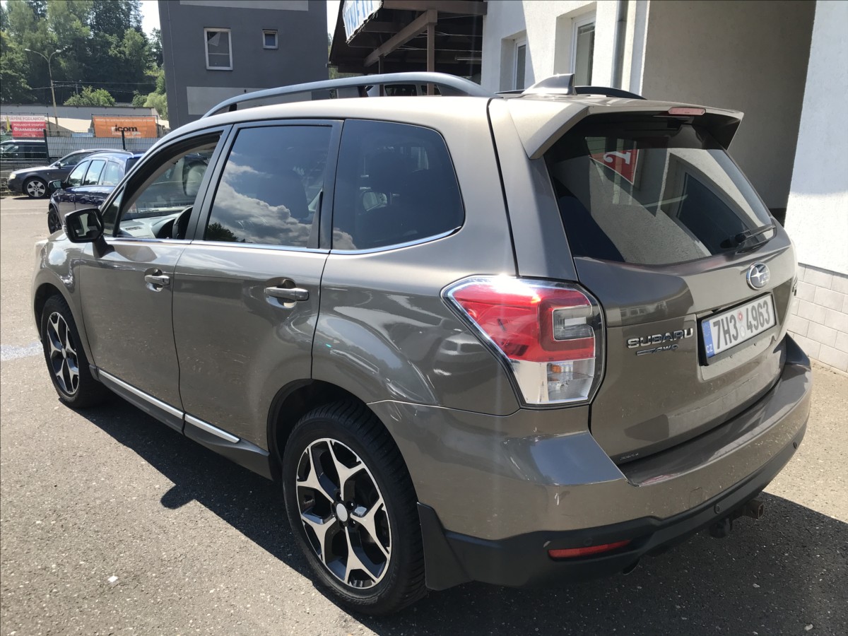 subaru-forester-2-0-xt-186kw-automat-4x4 - 5