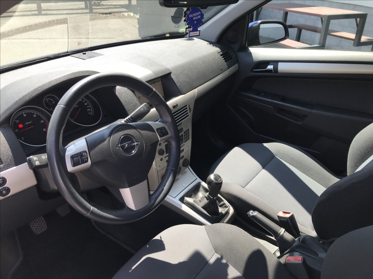 opel-astra-1-7-cdti-81kw-combi - 7