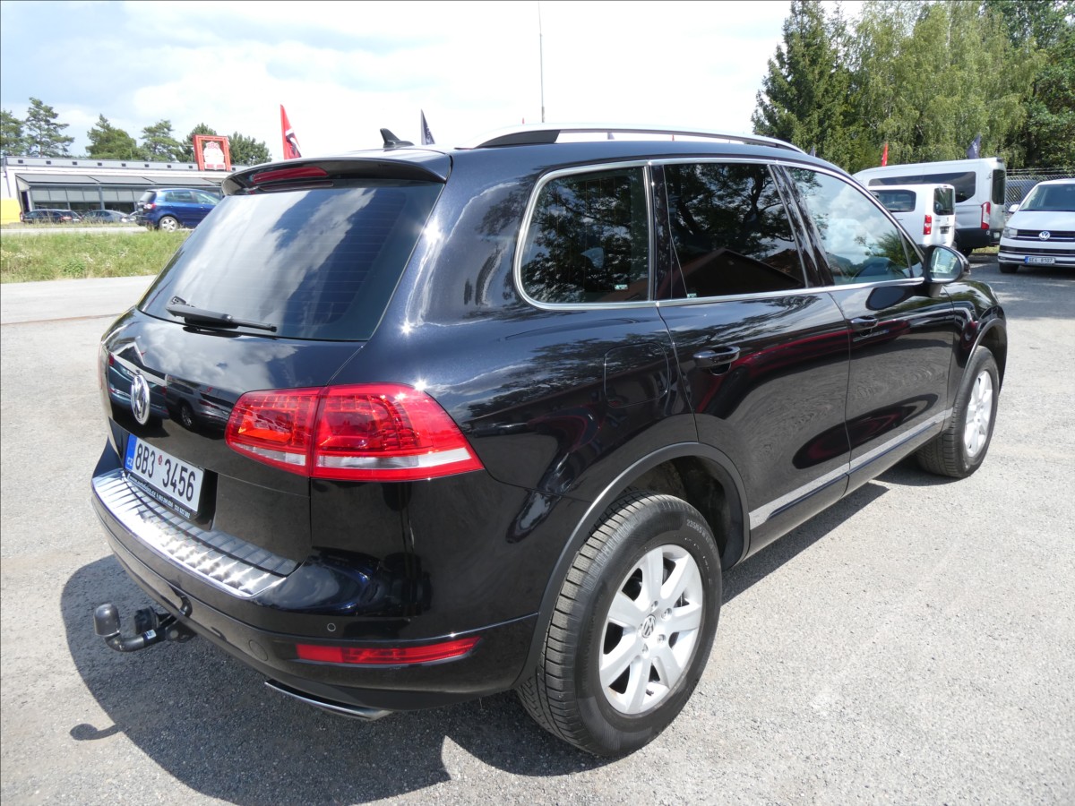 volkswagen-touareg-3-0-tdi-v6-180kw-webasto-dph - 8