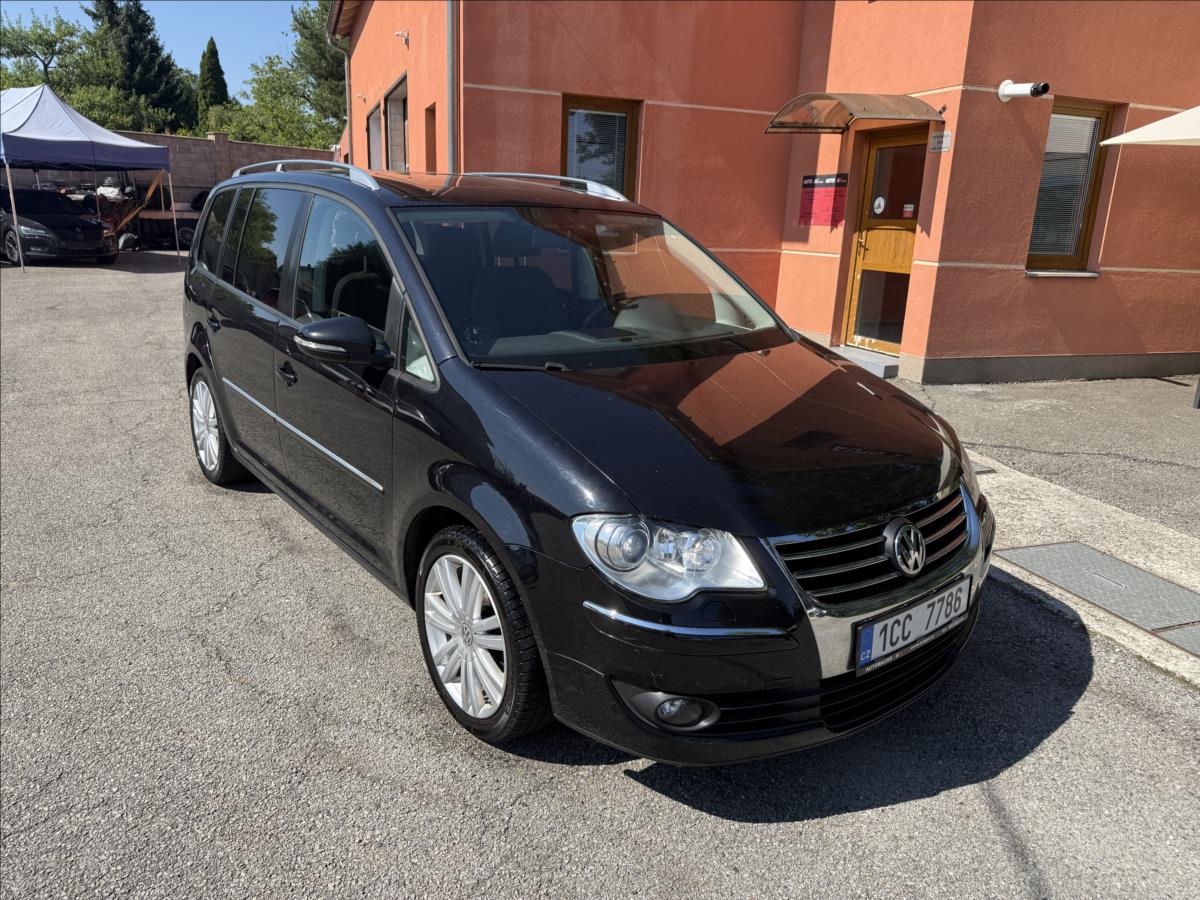 volkswagen-touran-1-4-tsi-higline - 2