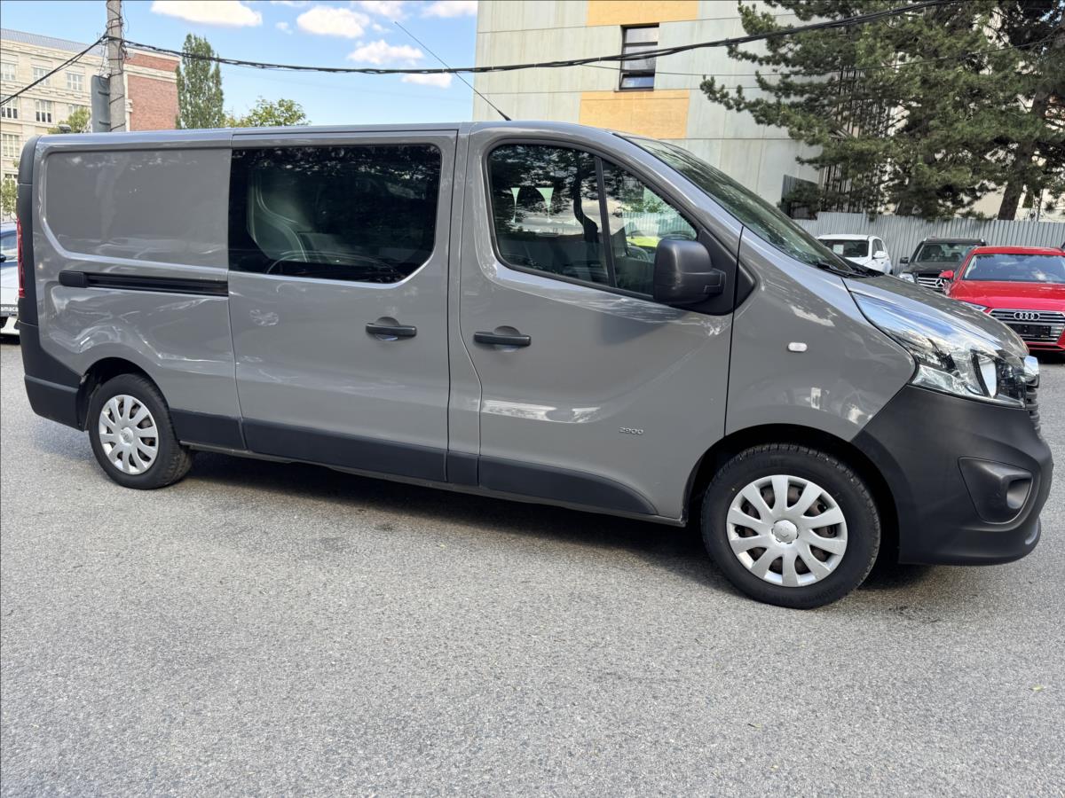 opel-vivaro-1-6-klimatizace-6-mist-long - 2