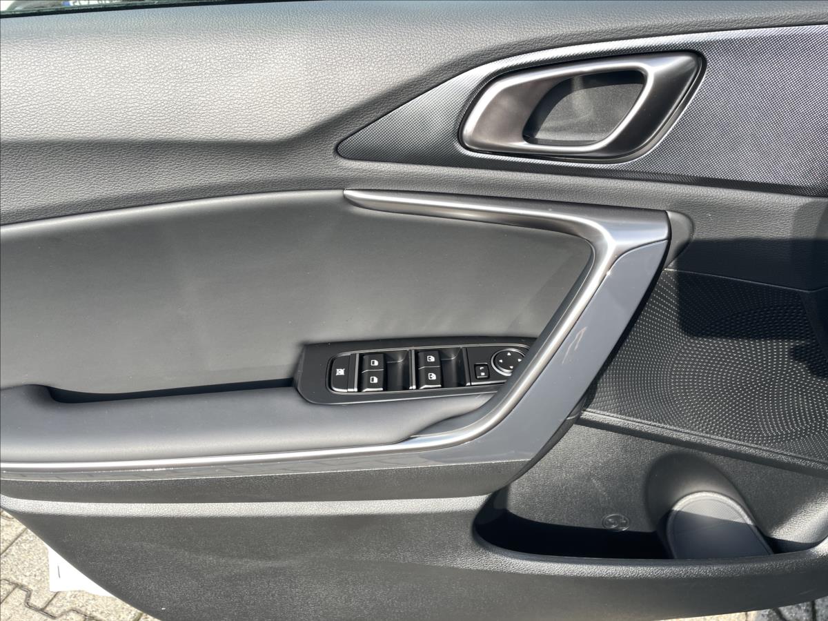 kia-xceed-1-0-t-gdi-spin-2027-demo - 9
