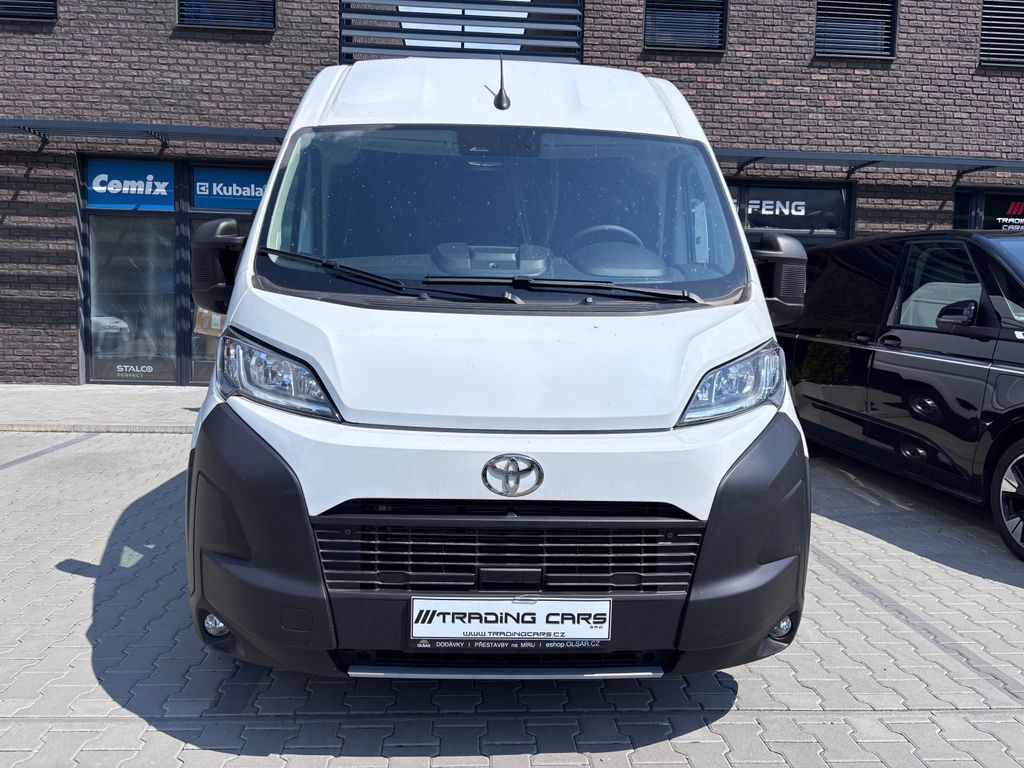 toyota-proace-maxi-camper - 1