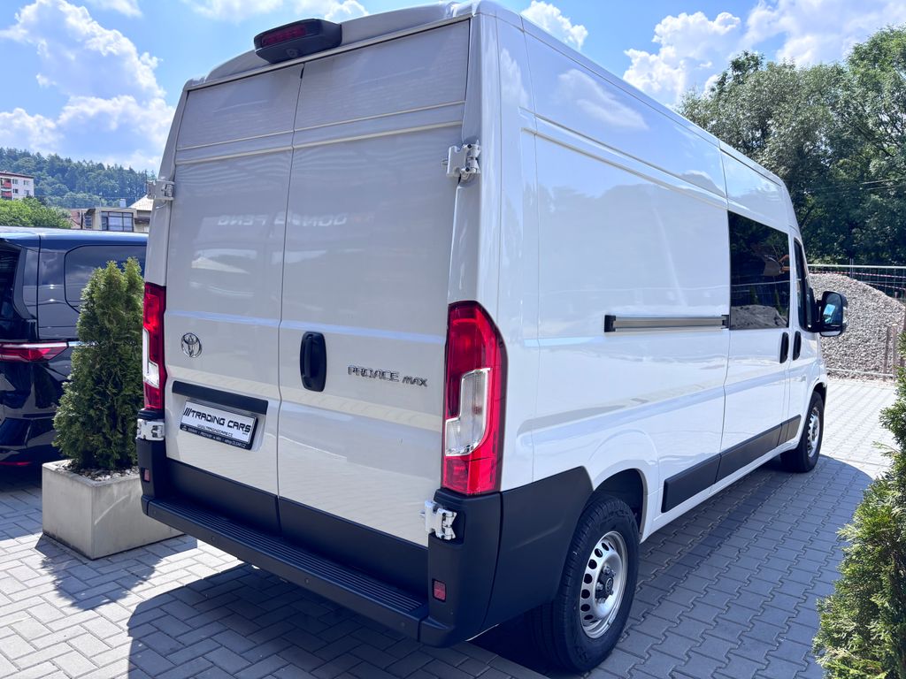 toyota-proace-maxi-camper - 7