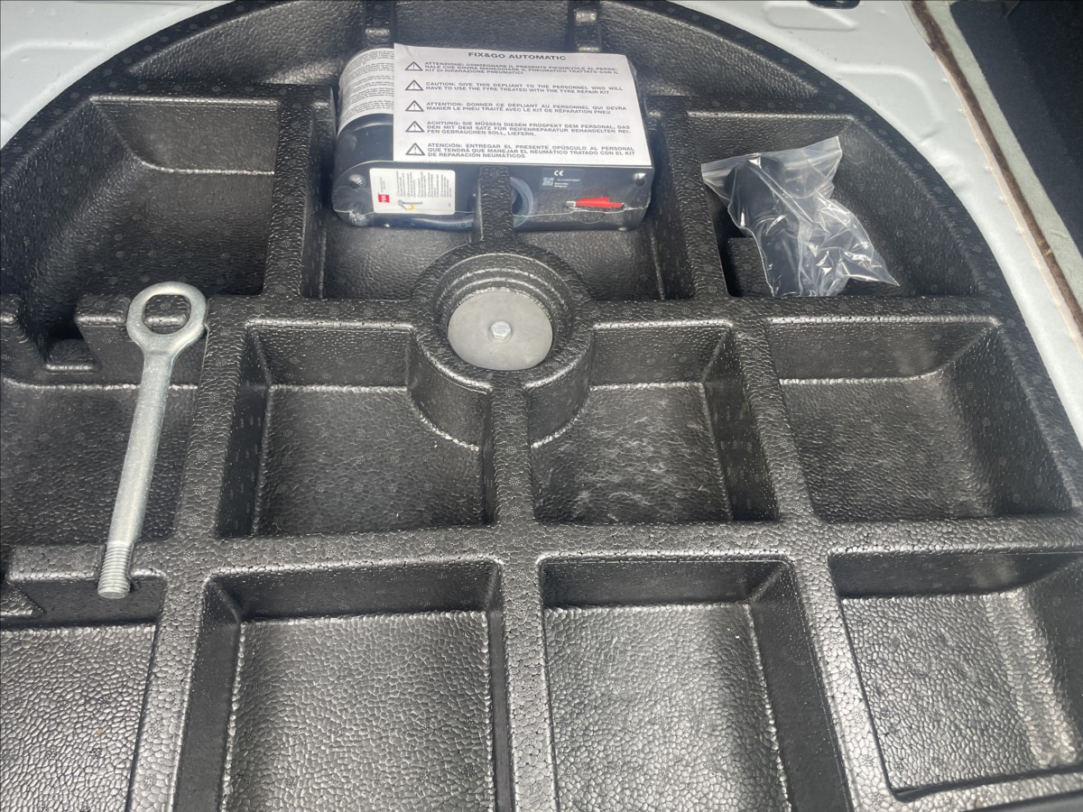 fiat-500x-1-6-d-88kw-po-rozvodech-a-stk - 9