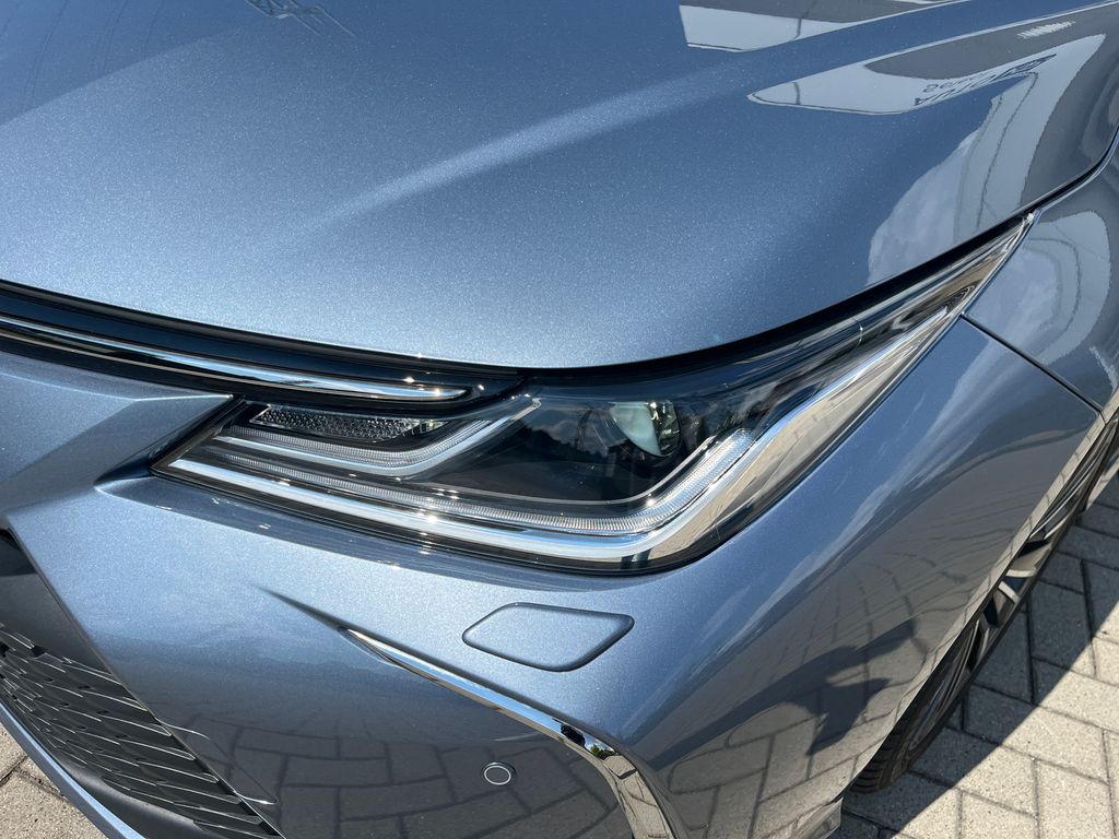 toyota-corolla-1-8-hybrid-e-cvt-style-sd - 9