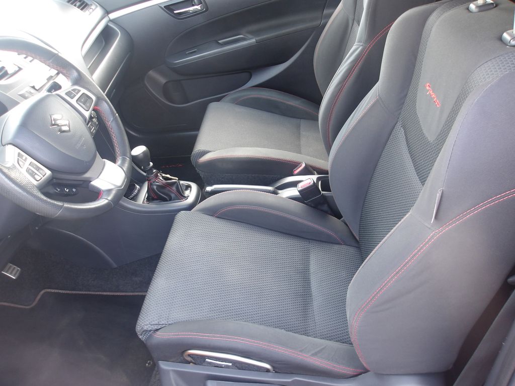 suzuki-swift-1-6i-100kw-sport - 9