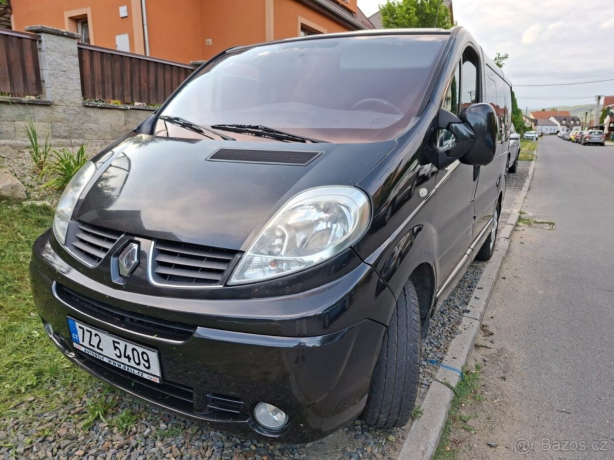 Renault Trafic 2,5   dCi 107 kW, 9 míst,odpočet DPH