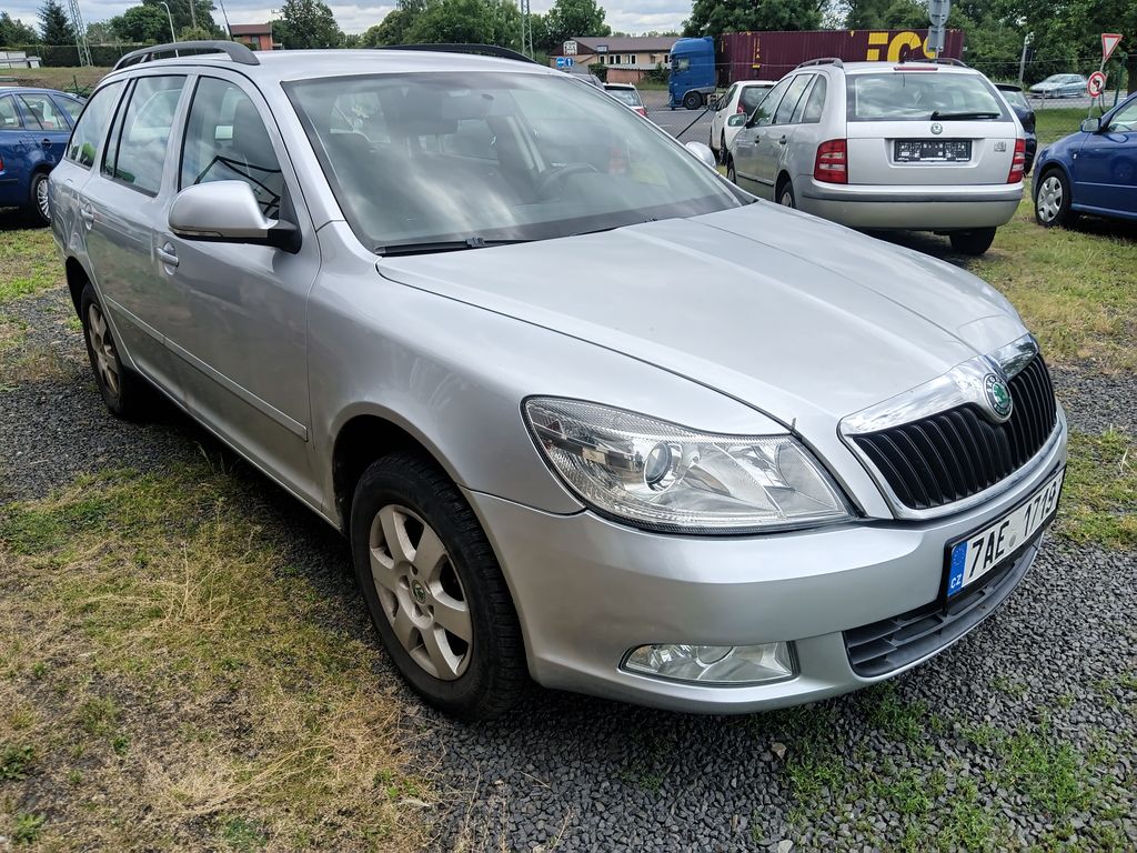 skoda-octavia-1-9-tdi-4x4-combi - 6