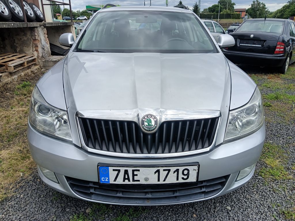 skoda-octavia-1-9-tdi-4x4-combi - 7