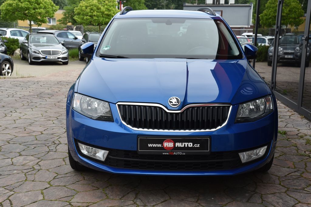 skoda-octavia-1-4-tsi-110-kw-raceblau - 1