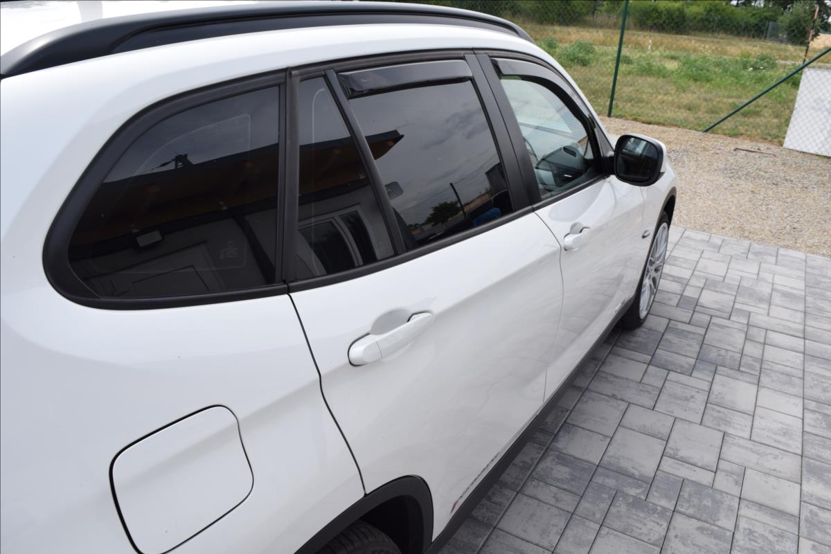 bmw-x1-2-0-d-105kw-4x4-tazne-alu - 9
