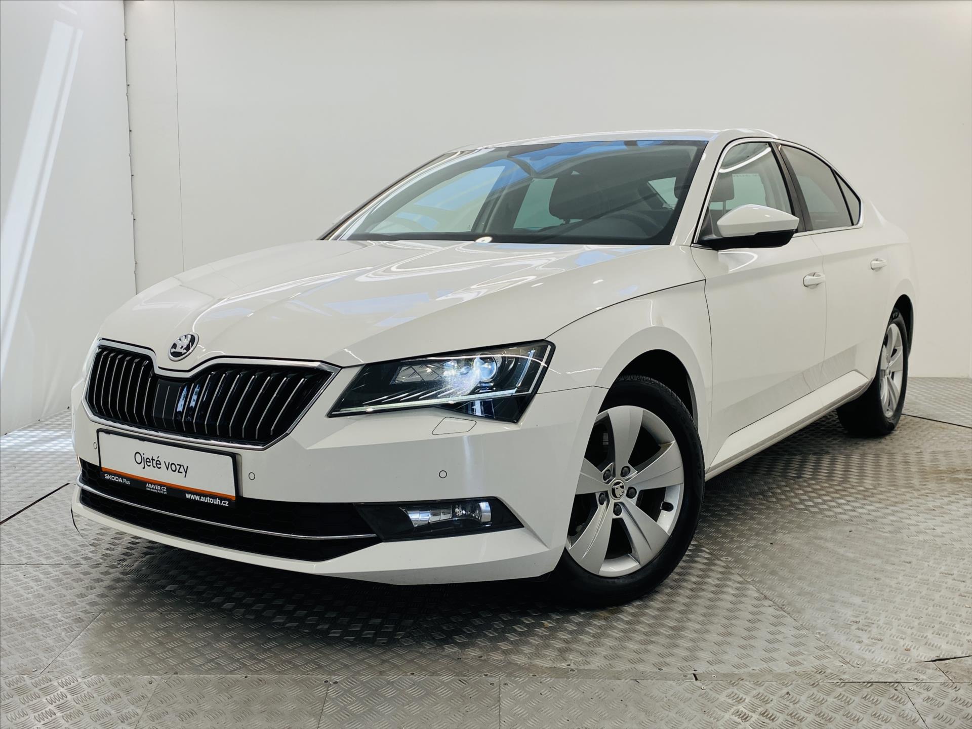 Škoda Superb 2,0 TDI 110kW Ambition