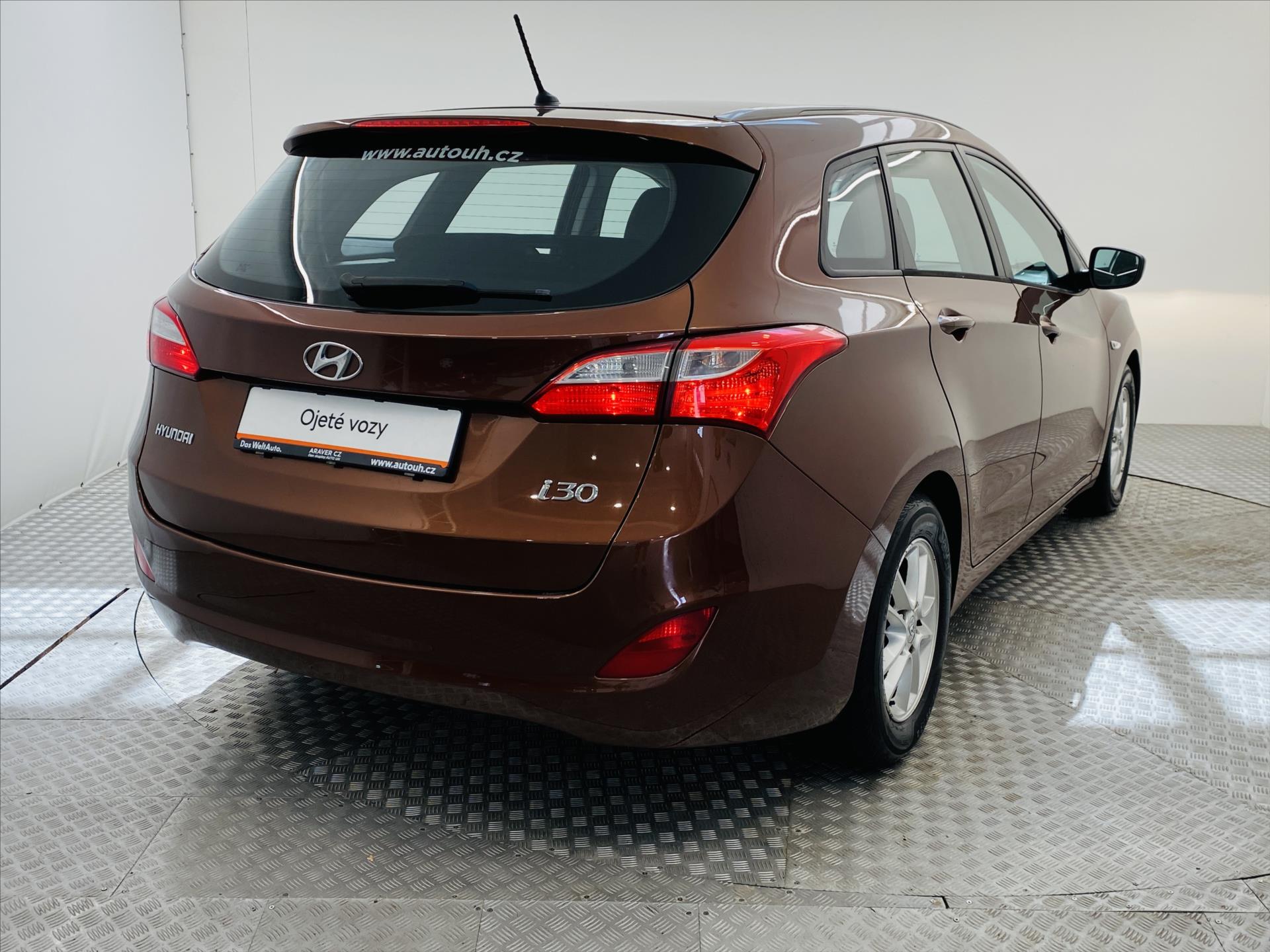 hyundai-i30-1-4-cvvt-73kw - 1