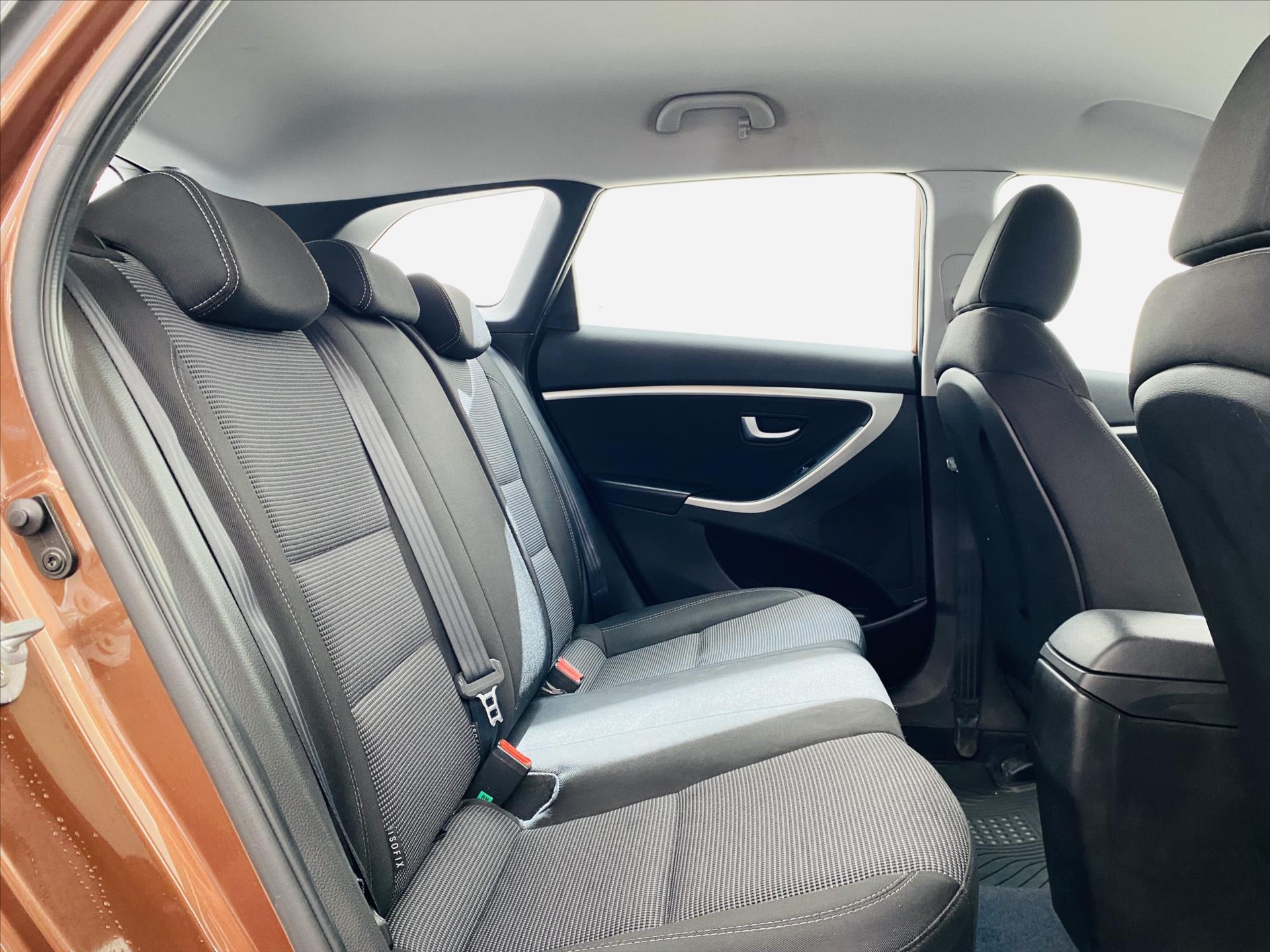 hyundai-i30-1-4-cvvt-73kw - 6