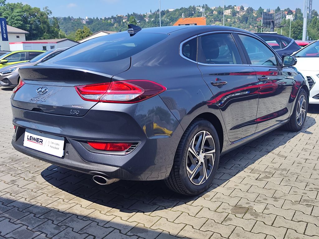 hyundai-i30-1-0-t-gdi-88kw-smart-dct - 4