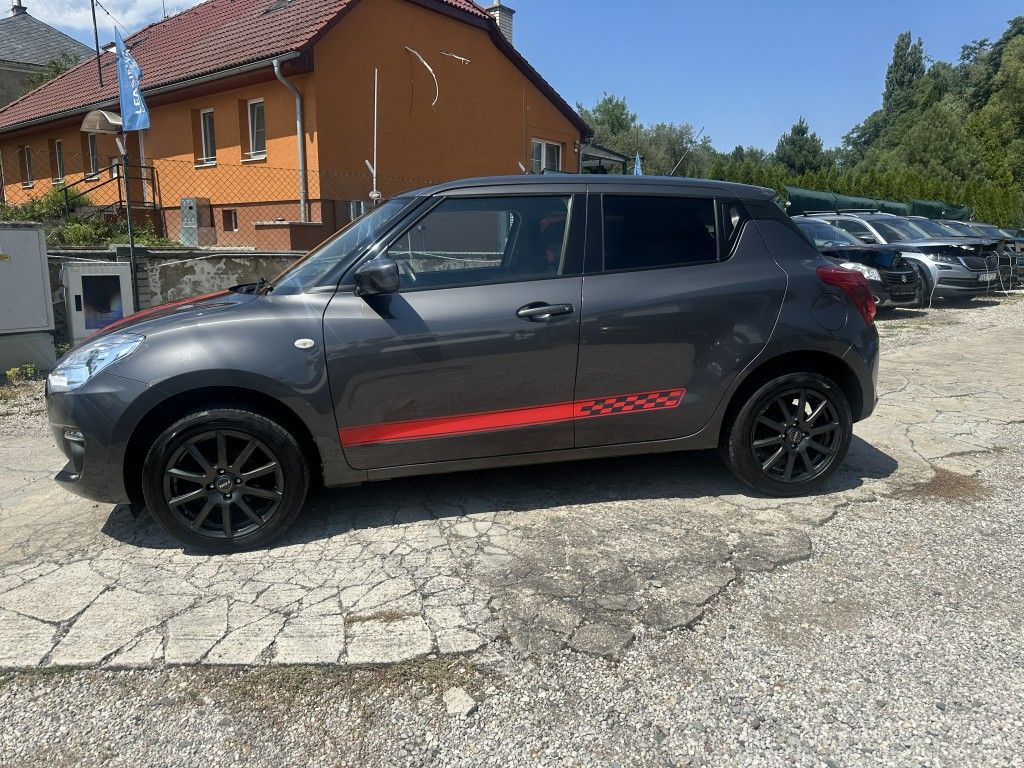 suzuki-swift-1-2i-66kw-allgrip-serviska - 1