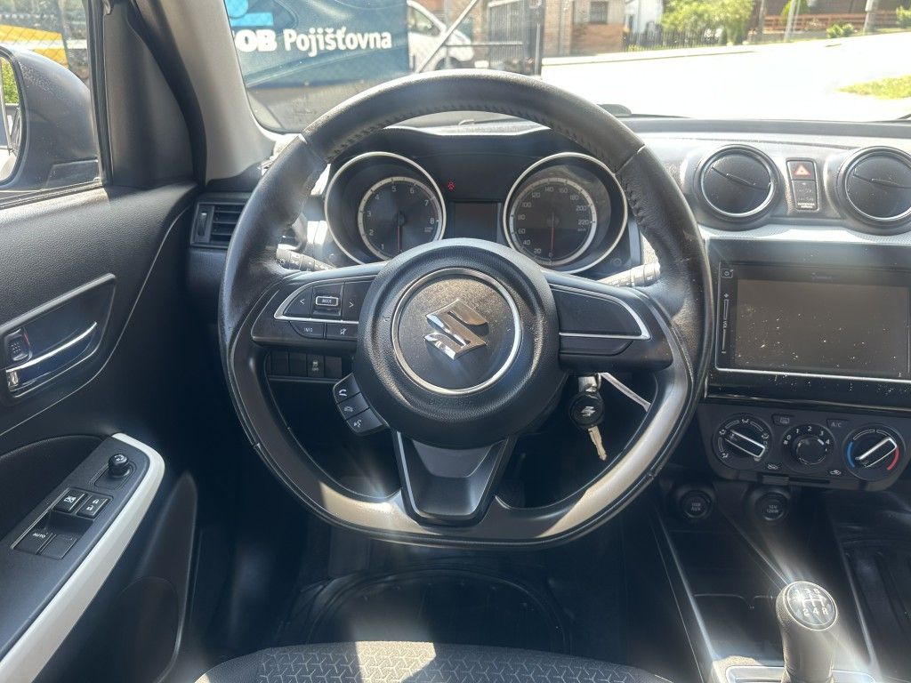 suzuki-swift-1-2i-66kw-allgrip-serviska - 6