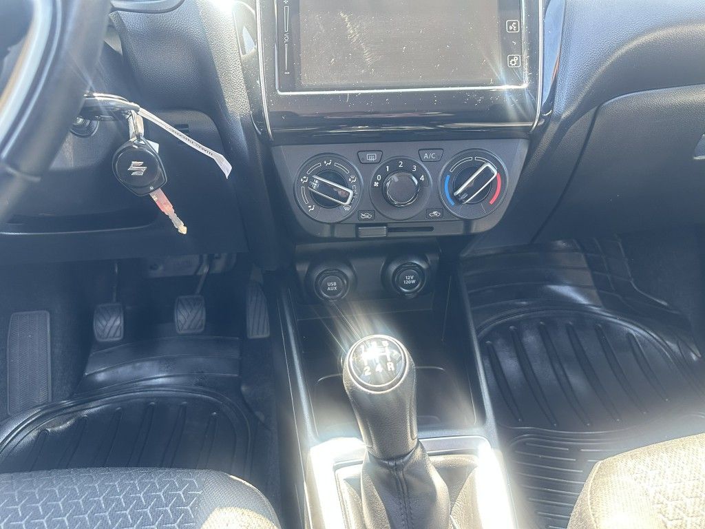 suzuki-swift-1-2i-66kw-allgrip-serviska - 8