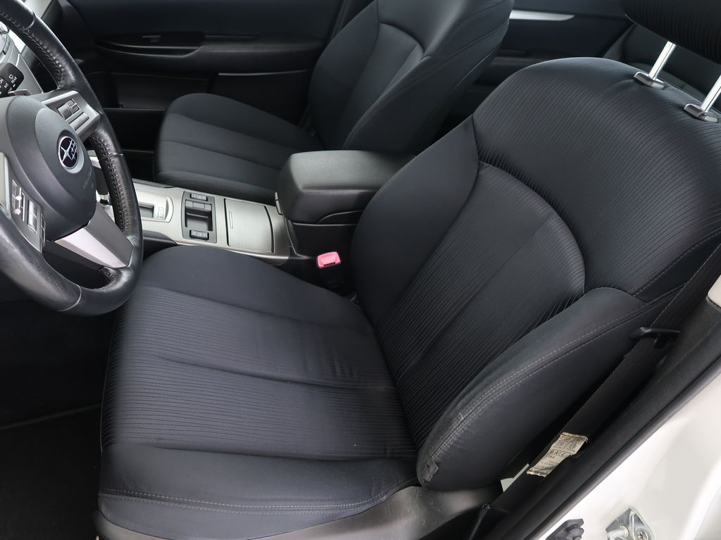 subaru-legacy-2-5i-123kw-4x4-at-cz-comfort - 8