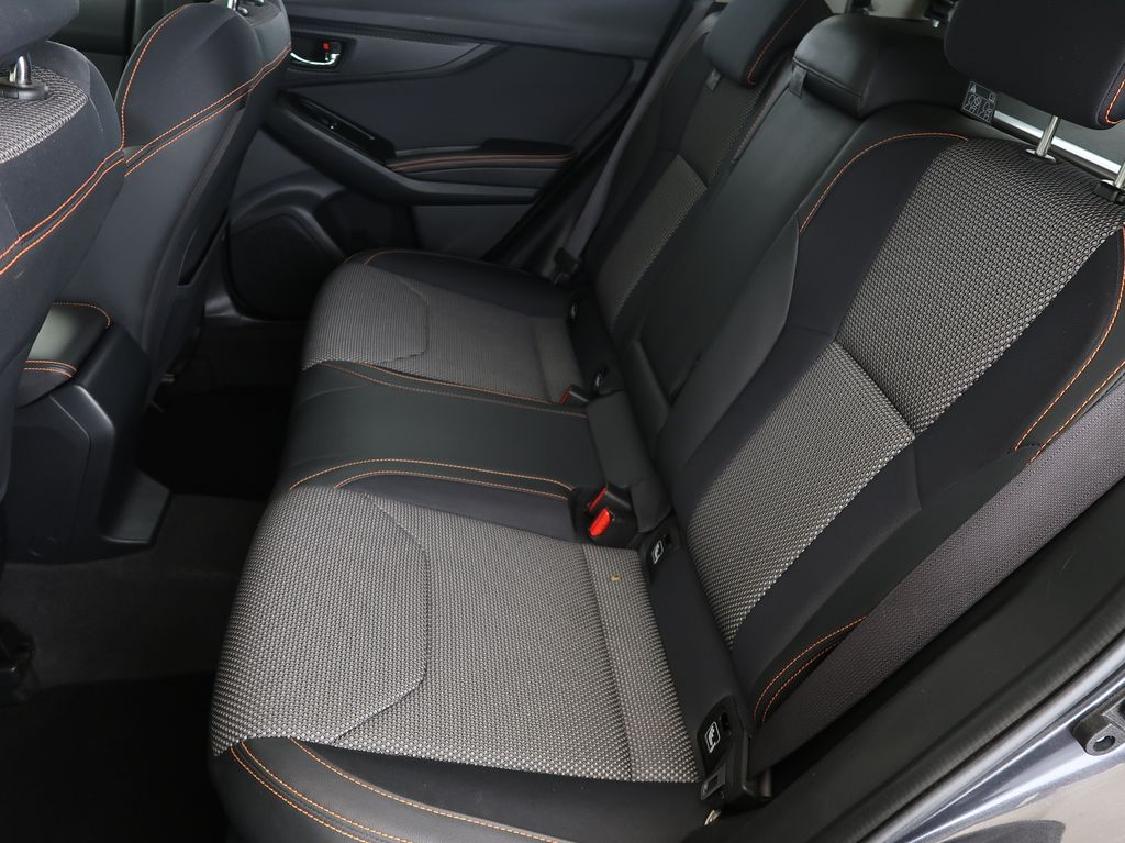 subaru-xv-2-0i-115kw-cvt-navigace-tazne - 9