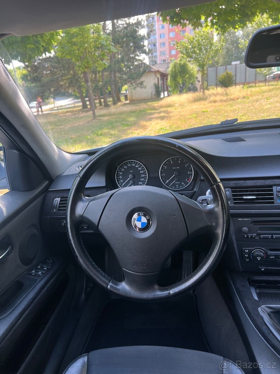 bmw-rada-3-2-0-e90-110-kw-2006-manual - 4
