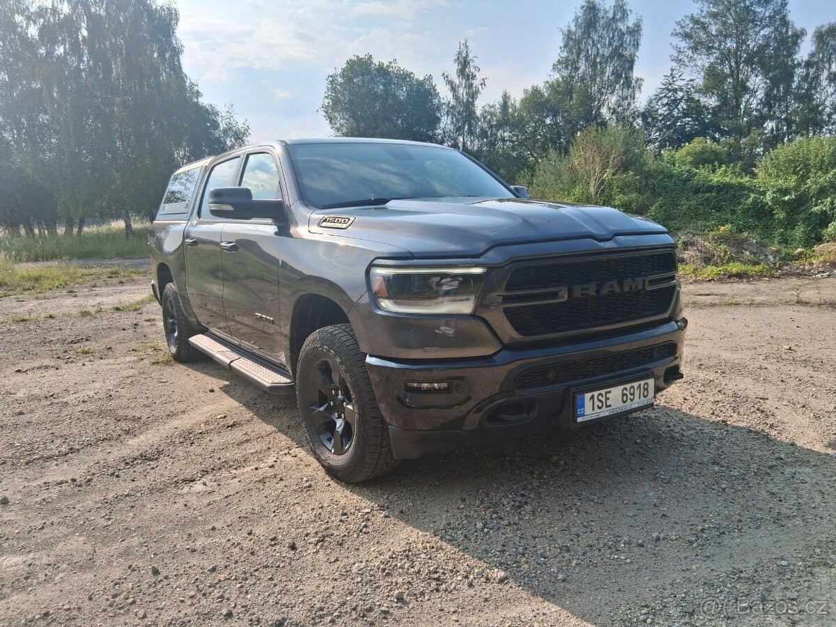 Dodge RAM 1500 5,7   1500 Big Horn BackCountry