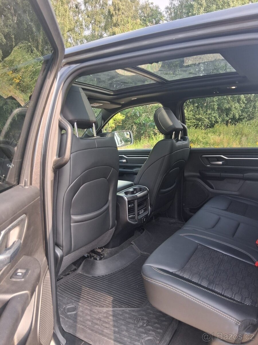 dodge-ram-1500-5-7-1500-big-horn-backcountry - 9