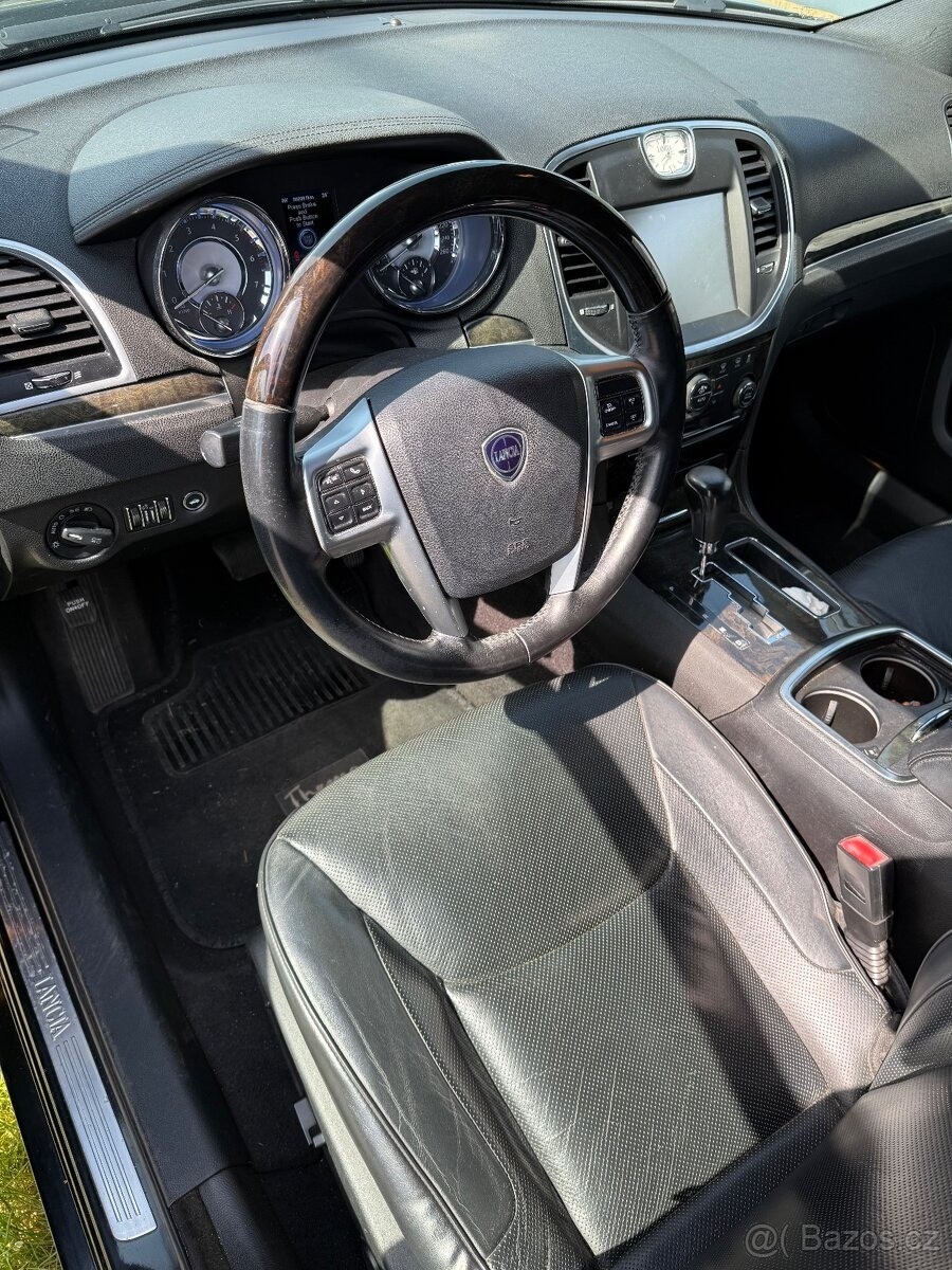 lancia-thema-3-0-thema-platinum-v6-crd-176-kw - 3