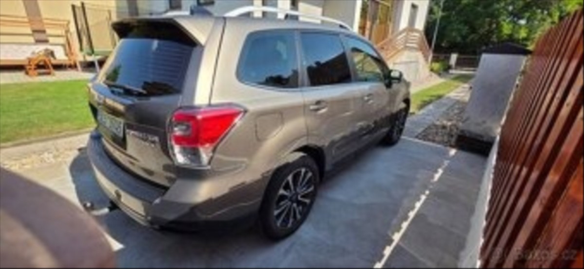 subaru-forester-xt - 1