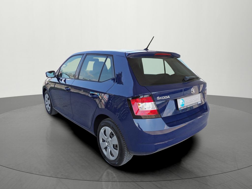 skoda-fabia-1-0mpi-ambition-navi-tempomat - 2
