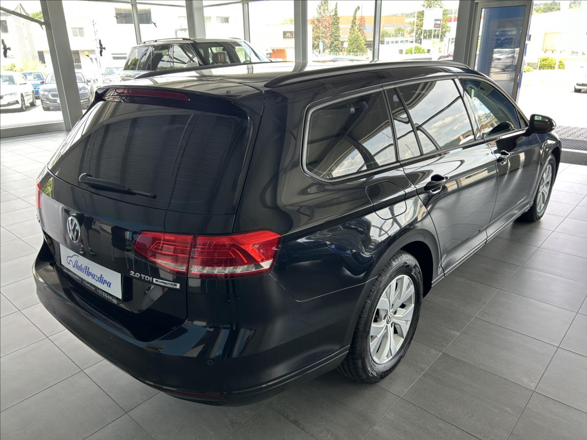 volkswagen-passat-2-0-tdi-110kw-1-maj-serviska - 5