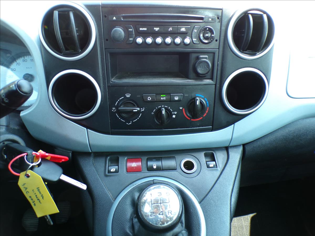 citroen-berlingo-1-6-hdi-klima - 9
