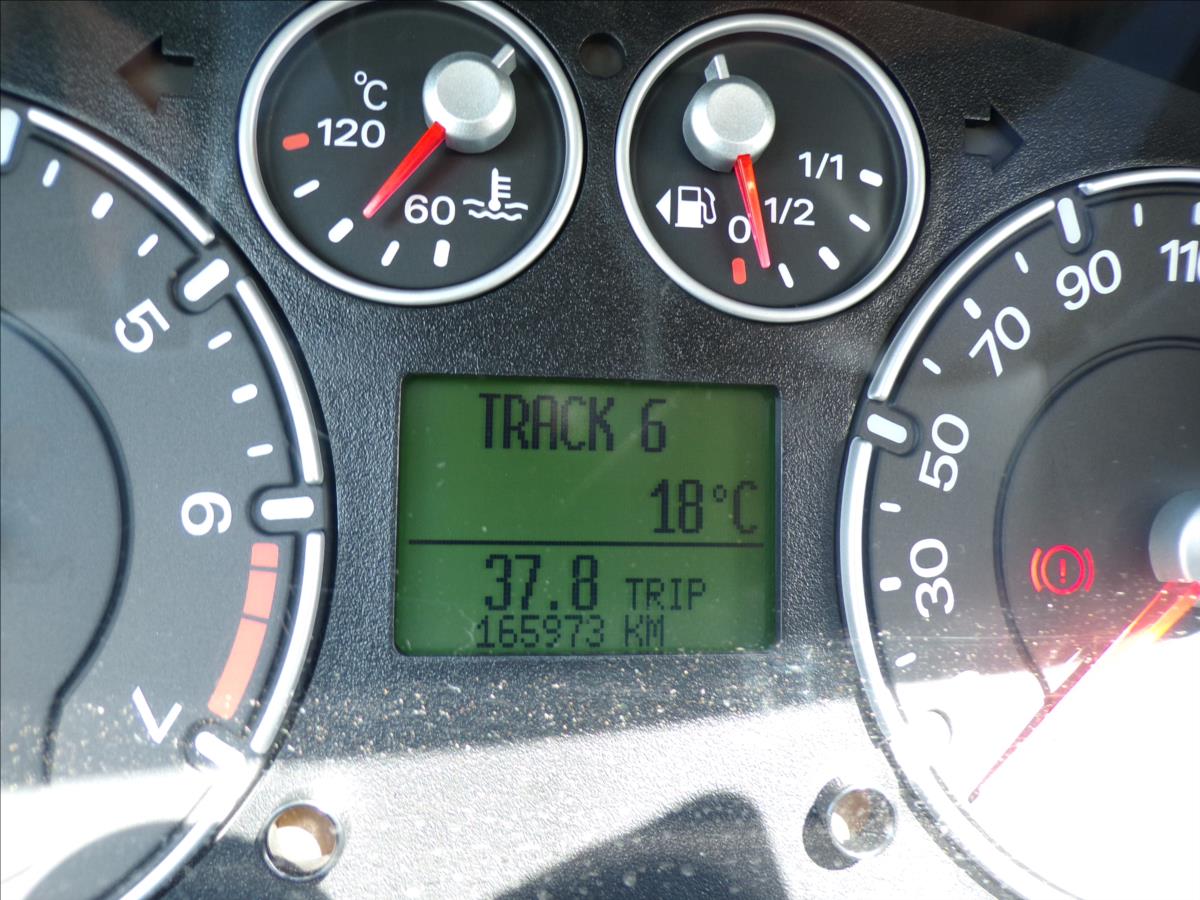 ford-fiesta-1-3-i - 6