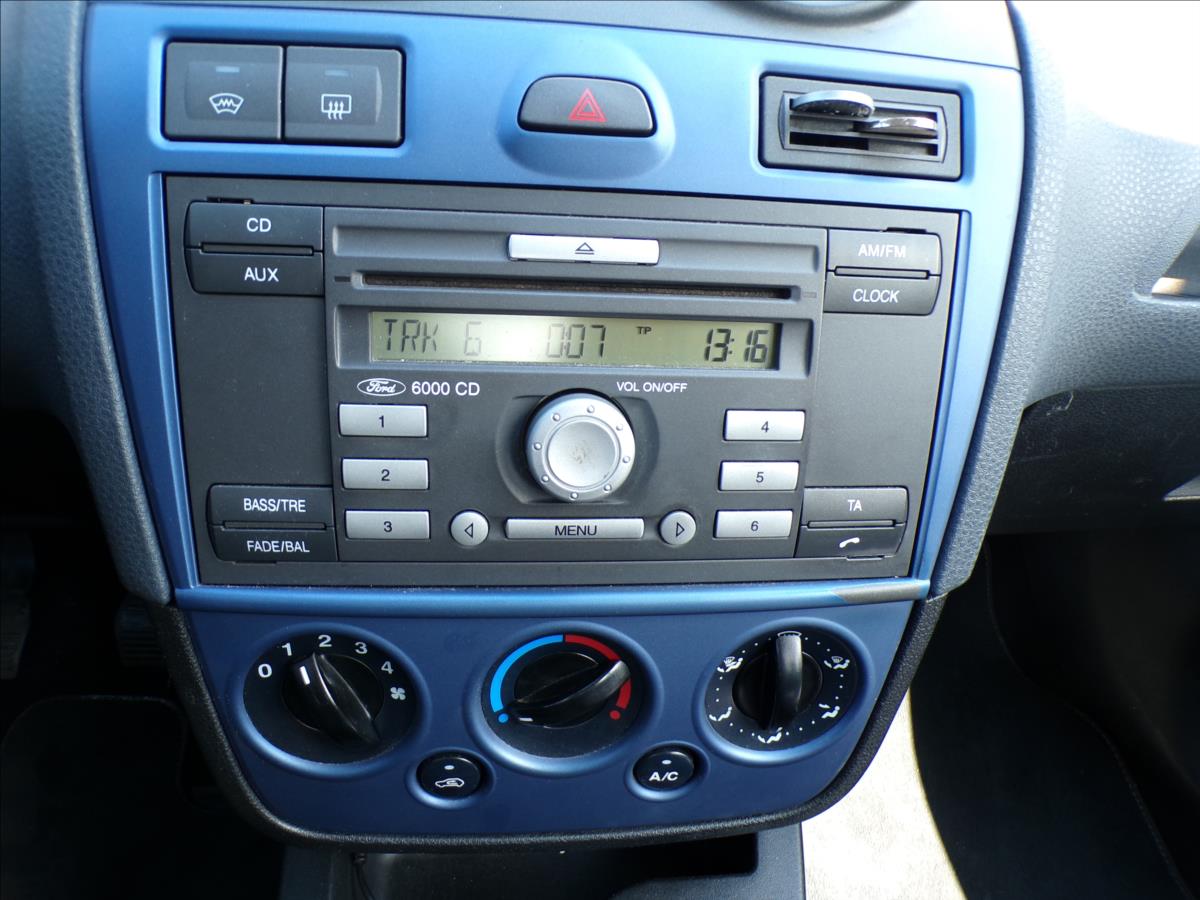 ford-fiesta-1-3-i - 7