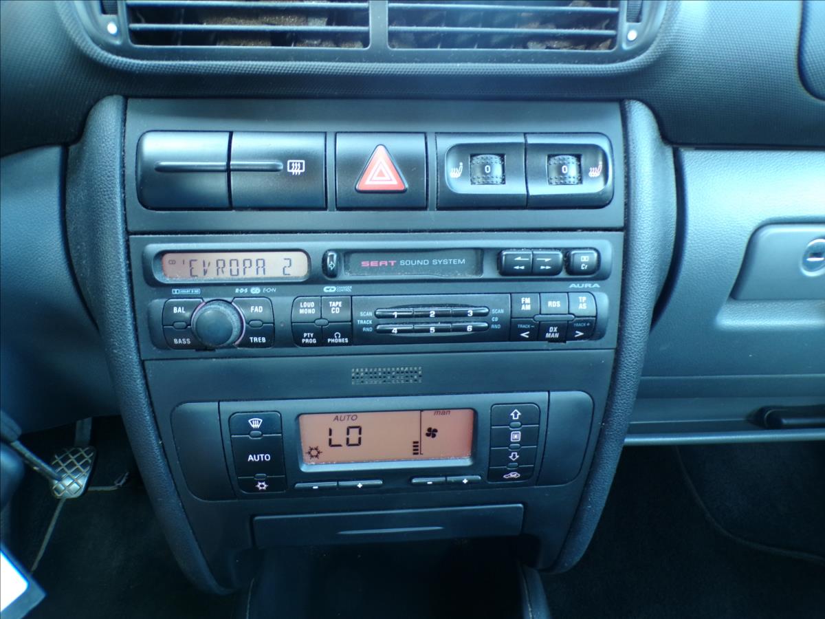 seat-toledo-2-3-v5-125kw-digi-klima - 7
