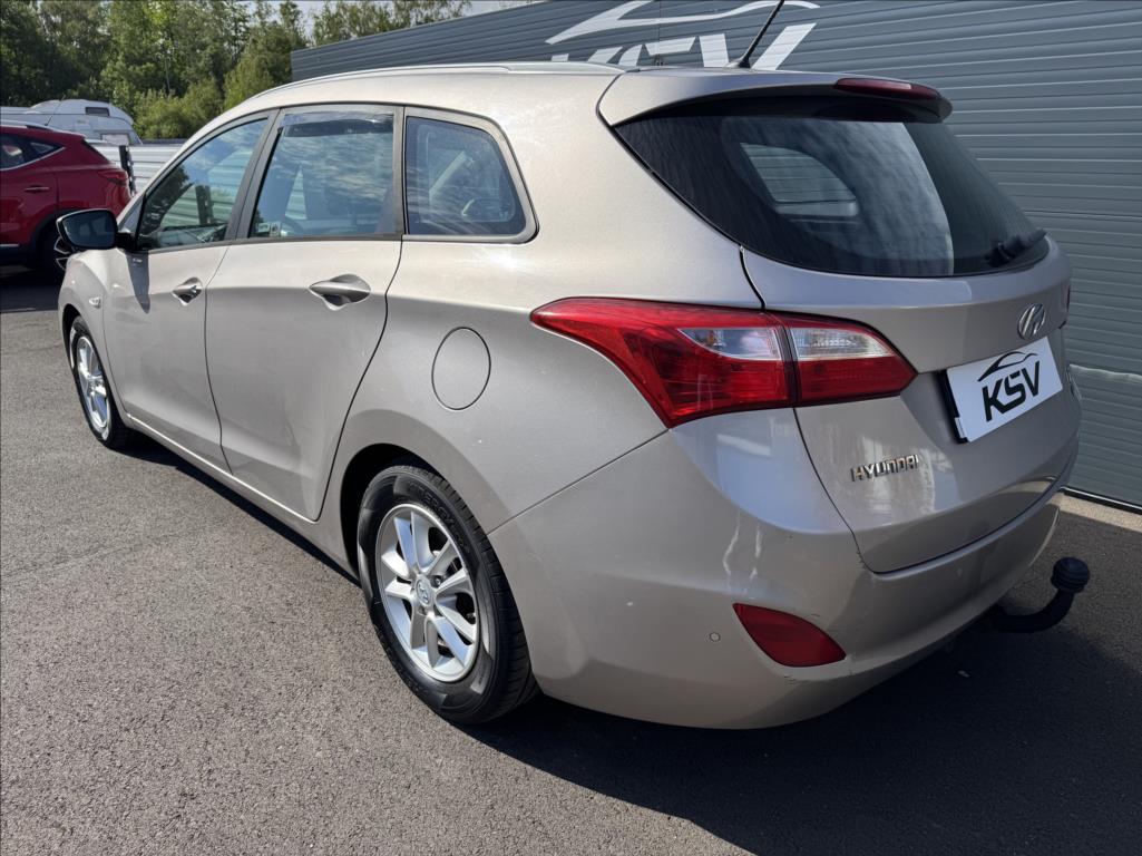 hyundai-i30-1-6 - 8