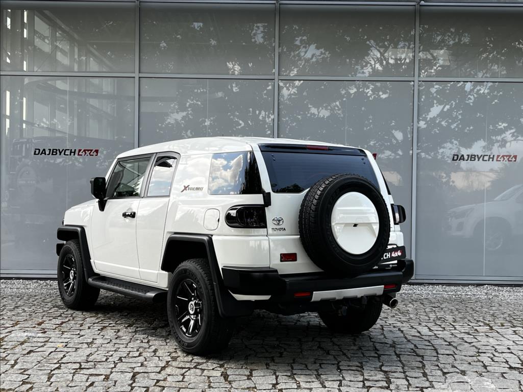 toyota-fj-4-0-xtreme-fj-cruiser - 6