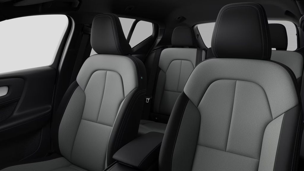 volvo-xc40-plus-b4-360-pixel-led - 4