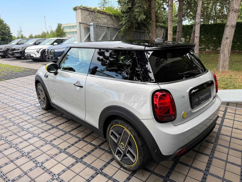 mini-cooper-se-135-kw-hud-tepelne-cerpadlo - 3